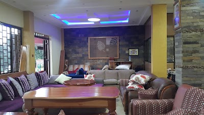Photos of Frank Modern Living