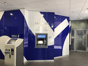 Photo n°3 de LCL Banque et assurance à Toulon (Banque d'épargne)
