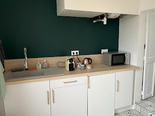 Photo n°3 de Entre Pros Les Bureaux à Conches-en-Ouche (Agence de location de bureaux)