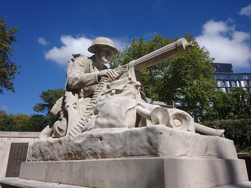 Portsmouth WW1 Cenotaph - Thumbnail