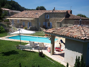 Photo n°38 de Lou Pataclet à Charols (Terrain de jeu)