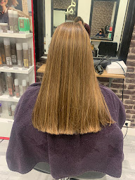 Photo n°14 de L'hair d'Elo Coiffure à Briare (Salon de coiffure)