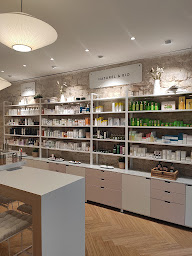 Photo n°3 de Oh My Cream ! Saint Honoré - Beauté Clean à Paris (Distributeur de produits pour la peau)