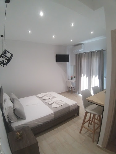 Opinii despre Albertoshouse în Σκιάθος - Ξενοδοχείο