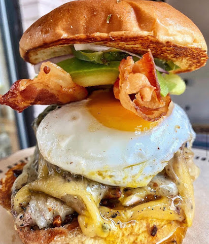 BGR Burgers Grilled Right by null