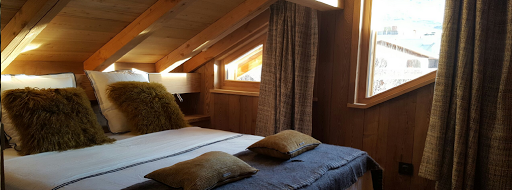 Photo de Rêve d'Hiver location chalet de luxe avec piscine - haut gamme - résidence hôtelière (Alpes d'Huez) à Huez (38750)