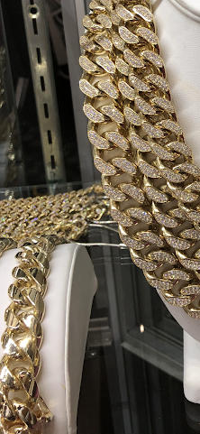 Oro Elefante by null