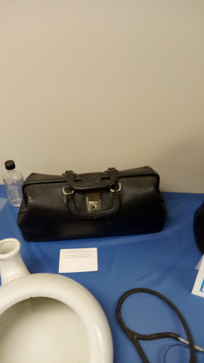 Lee William K MD Gallery - United States