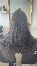 Photo n°2 de La parisienne k coiffure à Montargis (Salon de coiffure)