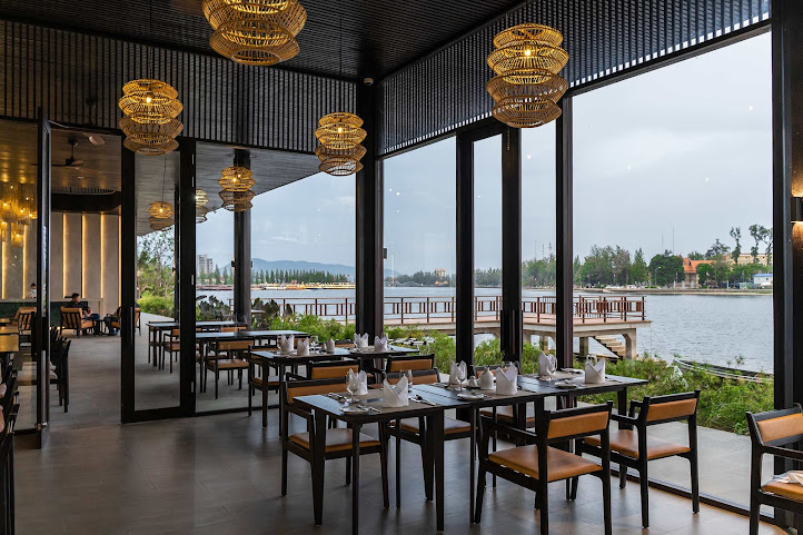 ARVI Restaurant @Amber Kampot by null