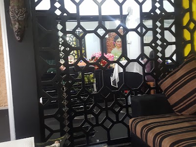 beauty-salon