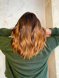 Photo n°12 de MONA Paris à Paris (Salon de coiffure)