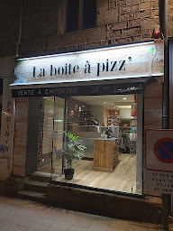 Photo n°1 de La boite a pizz louvigne du désert à Louvigné-du-Désert (Pizzeria)
