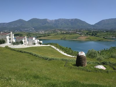 Park of Farka Artificial Lake