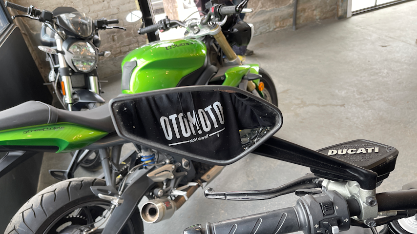 OTOMOTO Toronto Moto Inc. by null