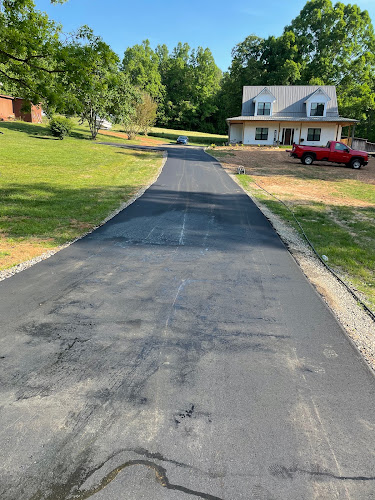 Mark's Paving