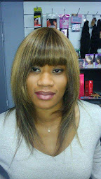 Photo n°11 de Flying Colour Afro Beauty (Hommes & Femmes) à Combs-la-Ville (Salon de coiffure)