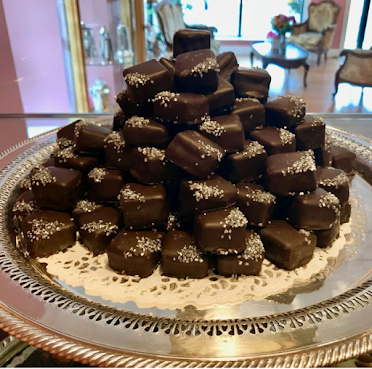 Love Live Sweets LLC by null