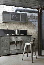 Photo n°13 de Les Meubles de Métiers à Marseille (Atelier de menuiserie)