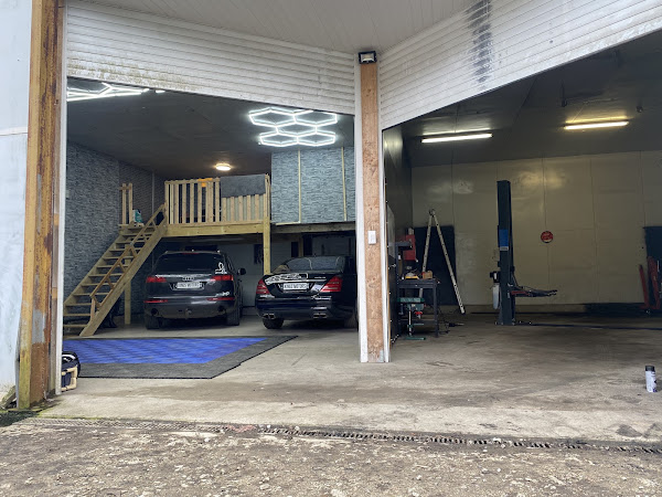 Photo publiée sur la fiche Google de King’s Motors, Quimper