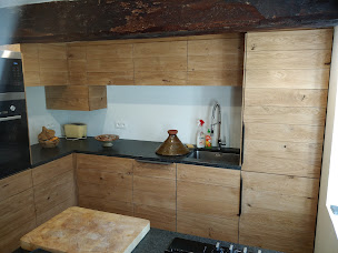 Photo n°2 de SARL Caractère Bois à Saint-Désir (Service de pose de parquet)