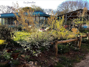 Photo n°17 de Le Comptoir de la Ferme Bleue à Pendé (Magasin d'ameublement et de décoration)