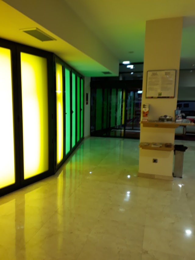 Hotel ibis Styles Zaragoza Ramiro I