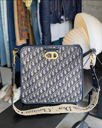 Photo n°17 de Boutique NANA à Toulouse (Magasin de vêtements pour femmes)