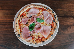 Photo n°8 de La Minoterie Pizzeria à Caluire-et-Cuire (Pizzas à emporter)