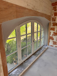 Photo n°28 de LHR Habitat - Artisan rénovation toiture - Ravalement de façade - Peinture Générale - Maçonnerie à Vernoil-le-Fourrier (Couvreur)