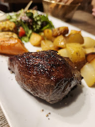 Photo n°15 de Restaurant Le Polisson, Steakhouse, Bar Lounge à Saint-Paul-Trois-Châteaux (Restaurant)