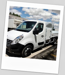 Photo n°2 de SOCARI à Celle-Lévescault (Atelier de carrosserie automobile)