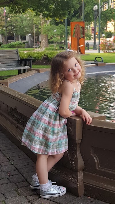 Photos of Zane Square (Veteran's Park)