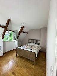 Photo n°21 de MENDES Peinture à Puiseux-le-Hauberger (Peintre en bâtiment)