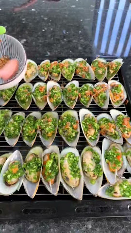 Detroit Pho & Crab Restaurant by null