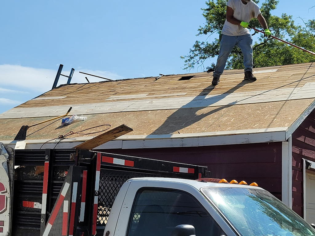 Chucks Roofing Company Inc.