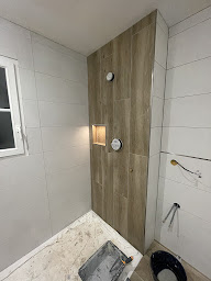 Photo n°38 de A-BLANCHON Artisan Peintre à Marthon (Peintre en bâtiment)