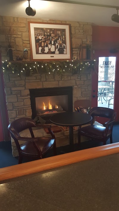 Photos of Chateau Thomas Winery
