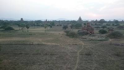 Photos of Low Ka Oushang