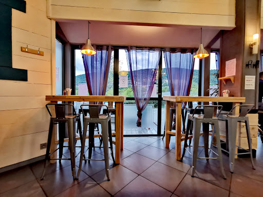 Photo 1 - Burger Royale