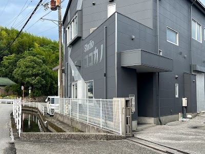 ホワイトニングサロン ココカノ