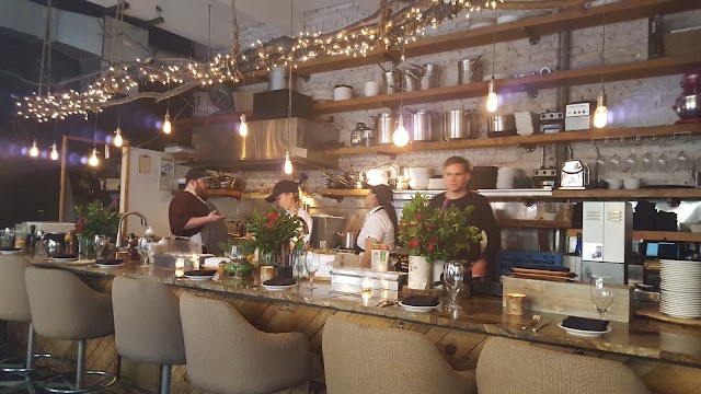 Avant Garden