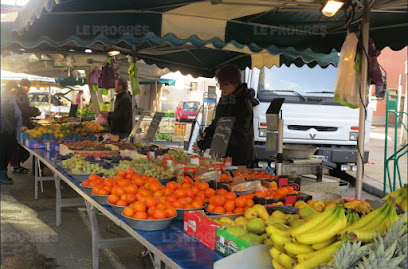 Marché de Bessenay