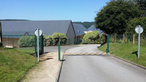 Photo de Maison de Retraite Elisabeth de Surville (EHPAD) à Fermanville (50840)