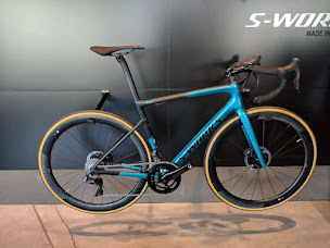 Photo n°38 de Bike Paradise à Saint-Cyr-sur-Loire (Magasin d'articles de sports)