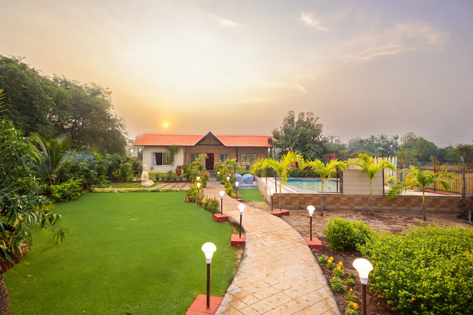 VG Farm House