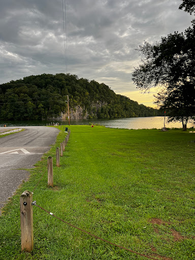 Melton Hill Park - Thumbnail
