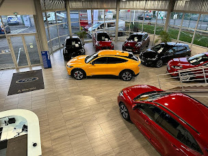 Photo n°24 de FORD BYmyCAR Lyon Nord à Rillieux-la-Pape (Garage automobile)