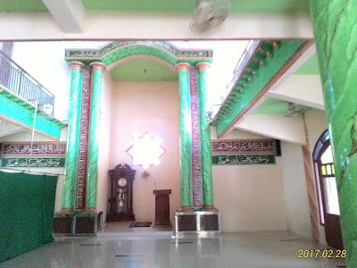 Photos of Masjid Baitus Salam Besuki
