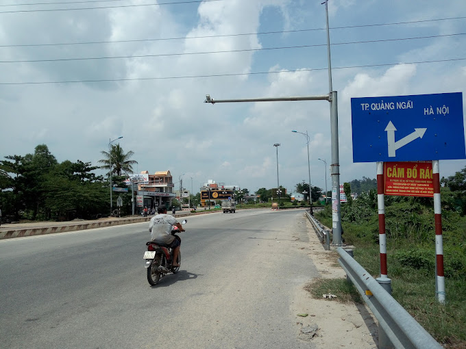Trạm Xăng Dầu Thành Lên, 1226 Quang Trung, Quảng Ngãi